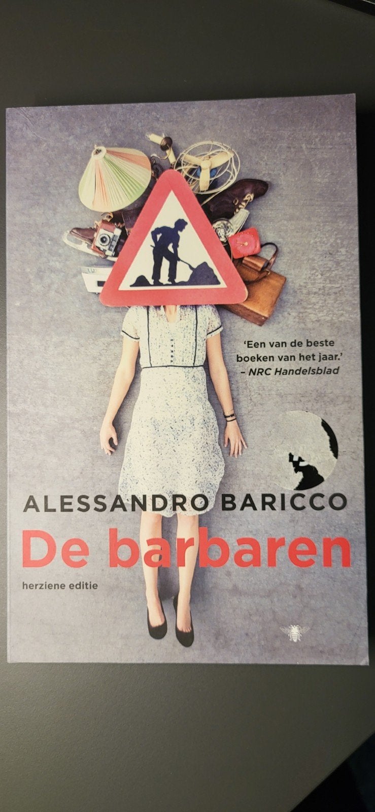 Alessandro Baricco - De barbaren, Ophalen of Verzenden, Zo goed als nieuw, Alessandro Baricco