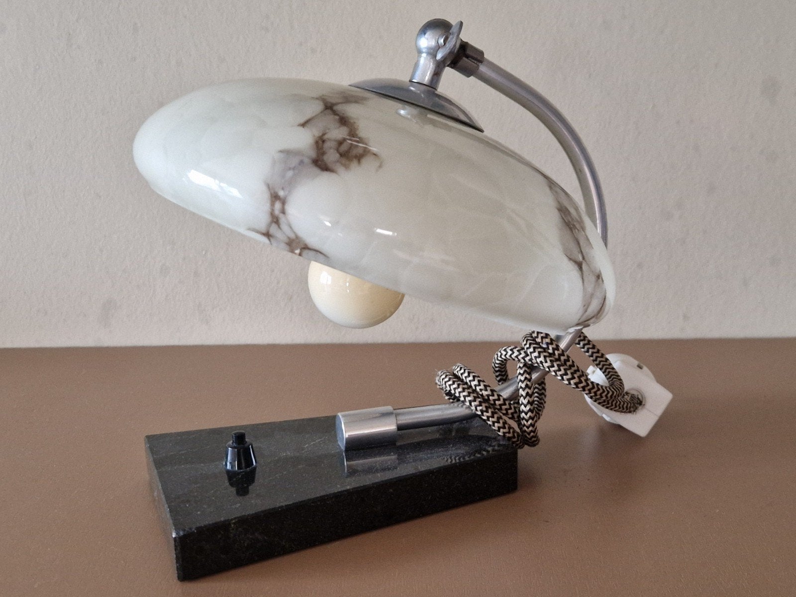 Art Deco Tafellamp F. Wilke, Ing. Halle (S.), Ophalen of Verzenden