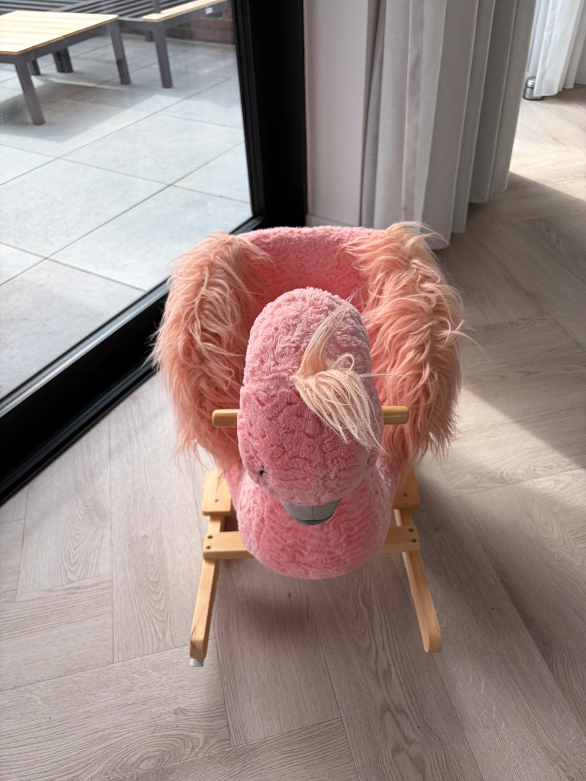 Hoppeldier flamingo, Ophalen, Zo goed als nieuw
