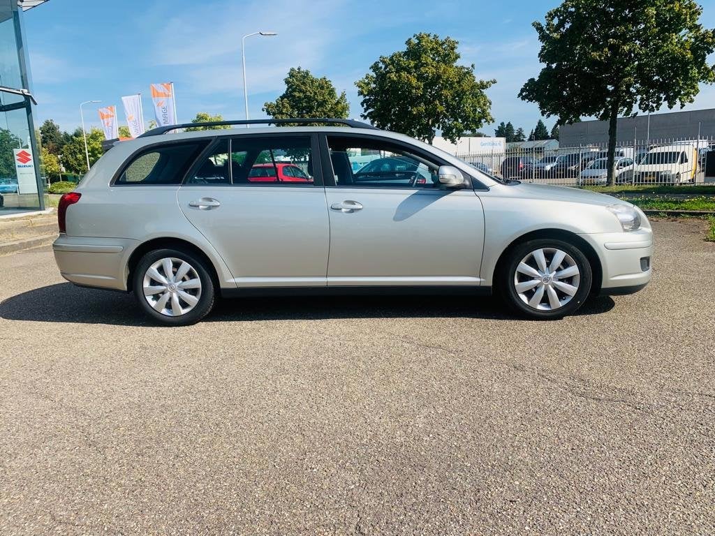 Toyota Avensis Wagon 1.8 VVTi Terran, Airco, NAP,, Auto's, Toyota, Voorwielaandrijving, 1794 cc, 4 cilinders, Handgeschakeld