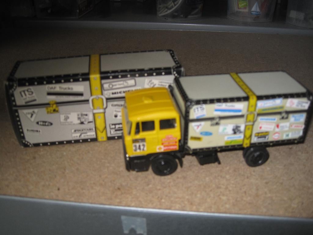 Lion car Daf 3300Bakwagen Paris-Dakar 1983, Ophalen of Verzenden, Zo goed als nieuw, Bus of Vrachtwagen, Lion Toys
