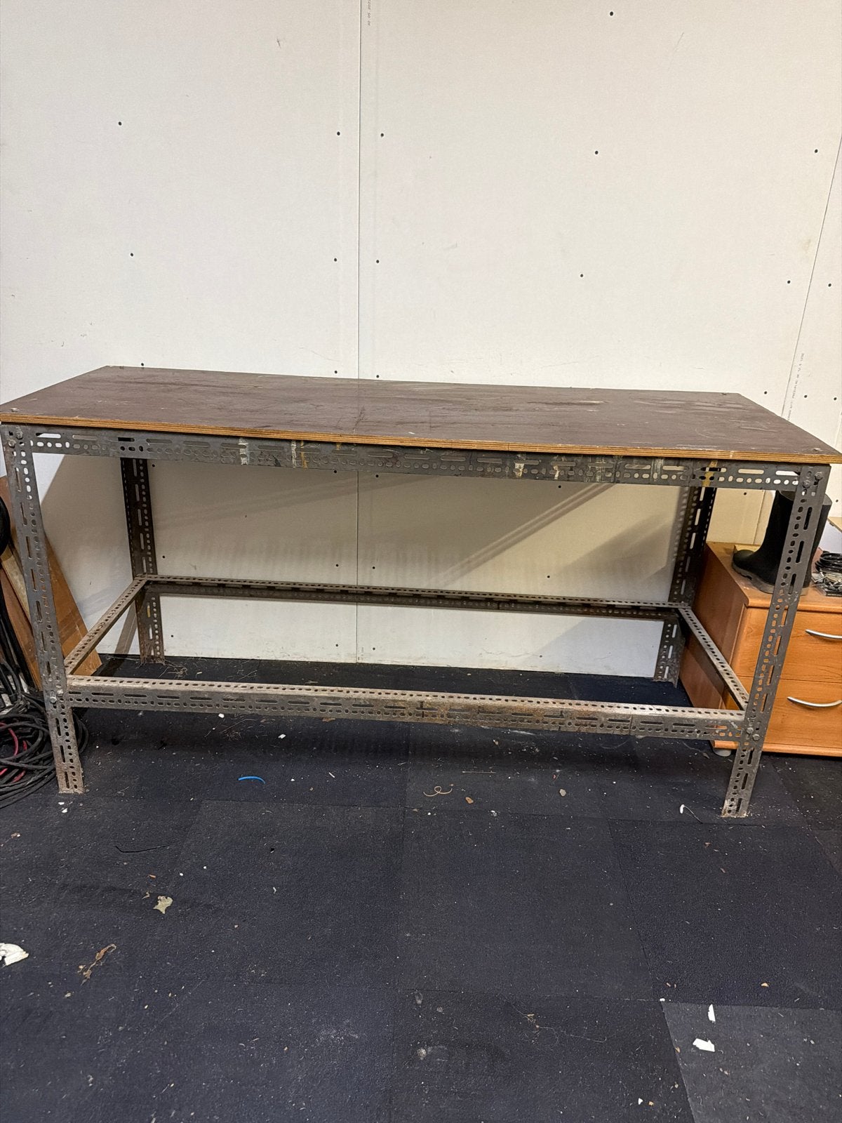 Stevige Werkbank met Houten Blad, Ophalen, Gebruikt, 120 tot 170 cm