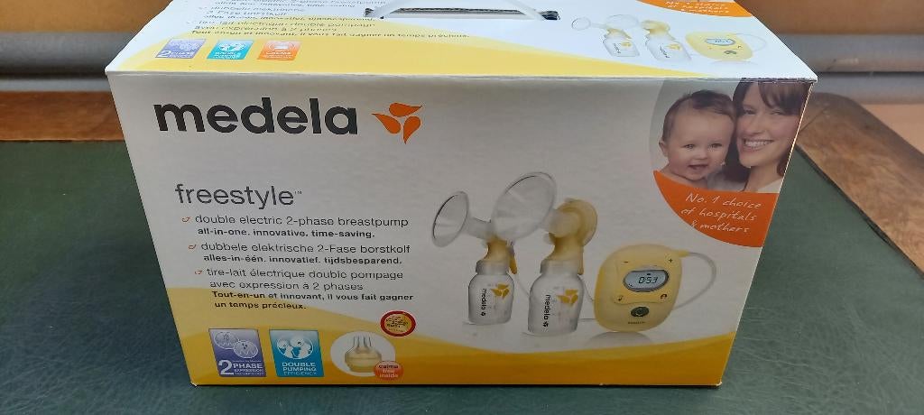 Medela freestyle dubbele borstkolf, Ophalen of Verzenden, Gebruikt, Borstkolf