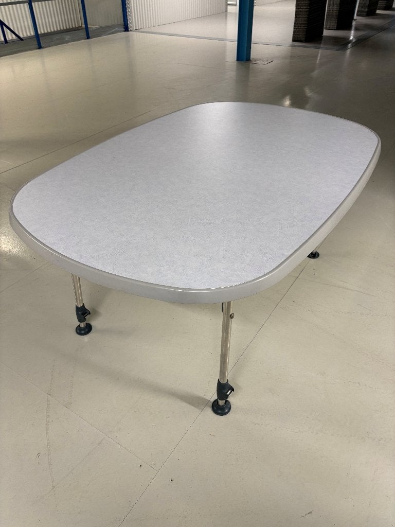 Kampeertafel met verstelbare poten, Ophalen, Gebruikt, Campingtafel