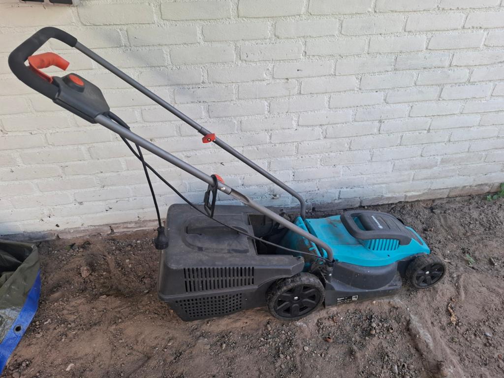 Elektrische grasmaaier met opvangbak, Ophalen, Cirkelmaaier, Gebruikt, Elektrische grasmaaier