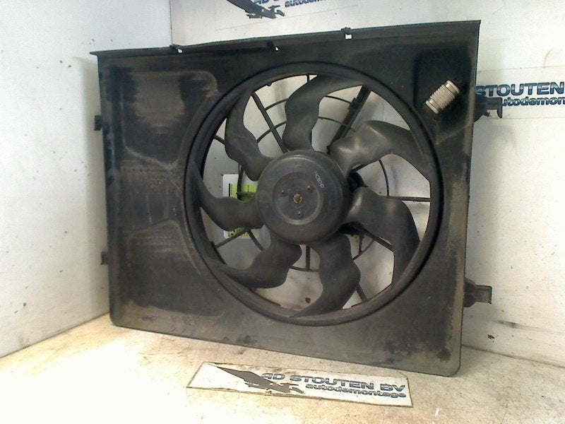 Koelventilator Kia Cee'd Sportswagon (JDC5) 2012, Info@kia.de, Kia Deutschland GmbH, Gebruikt, Theodor-Heuss-Allee 11, Frankfurt am Main 60486, , Duitsland