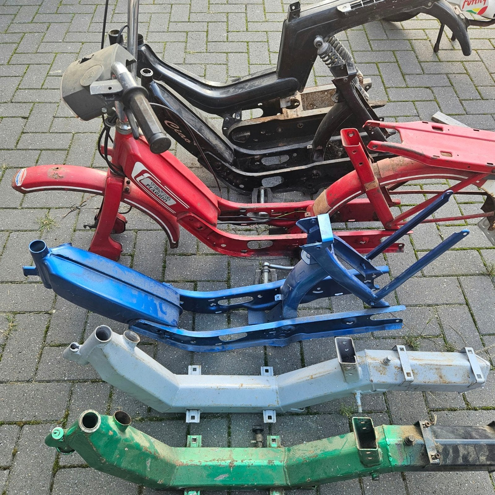 partij ciao en citta bravo etc onderdelen, Ophalen