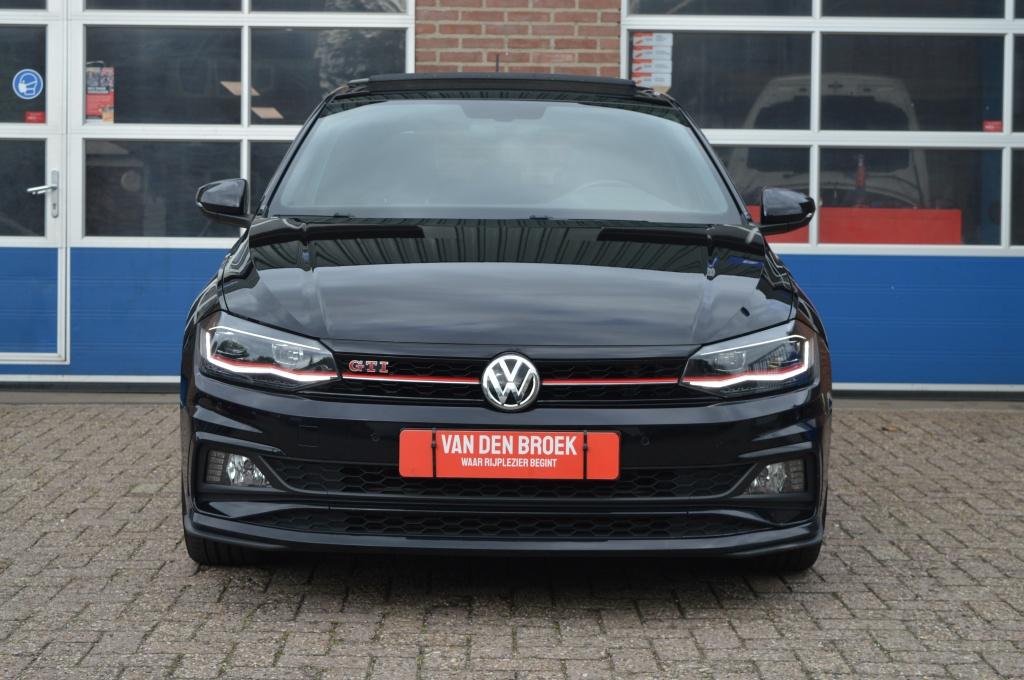 Volkswagen Polo 2.0 TSI GTI | AUT - PANODAK - CAMERA, Automaat, Stof, Gebruikt, Euro 6