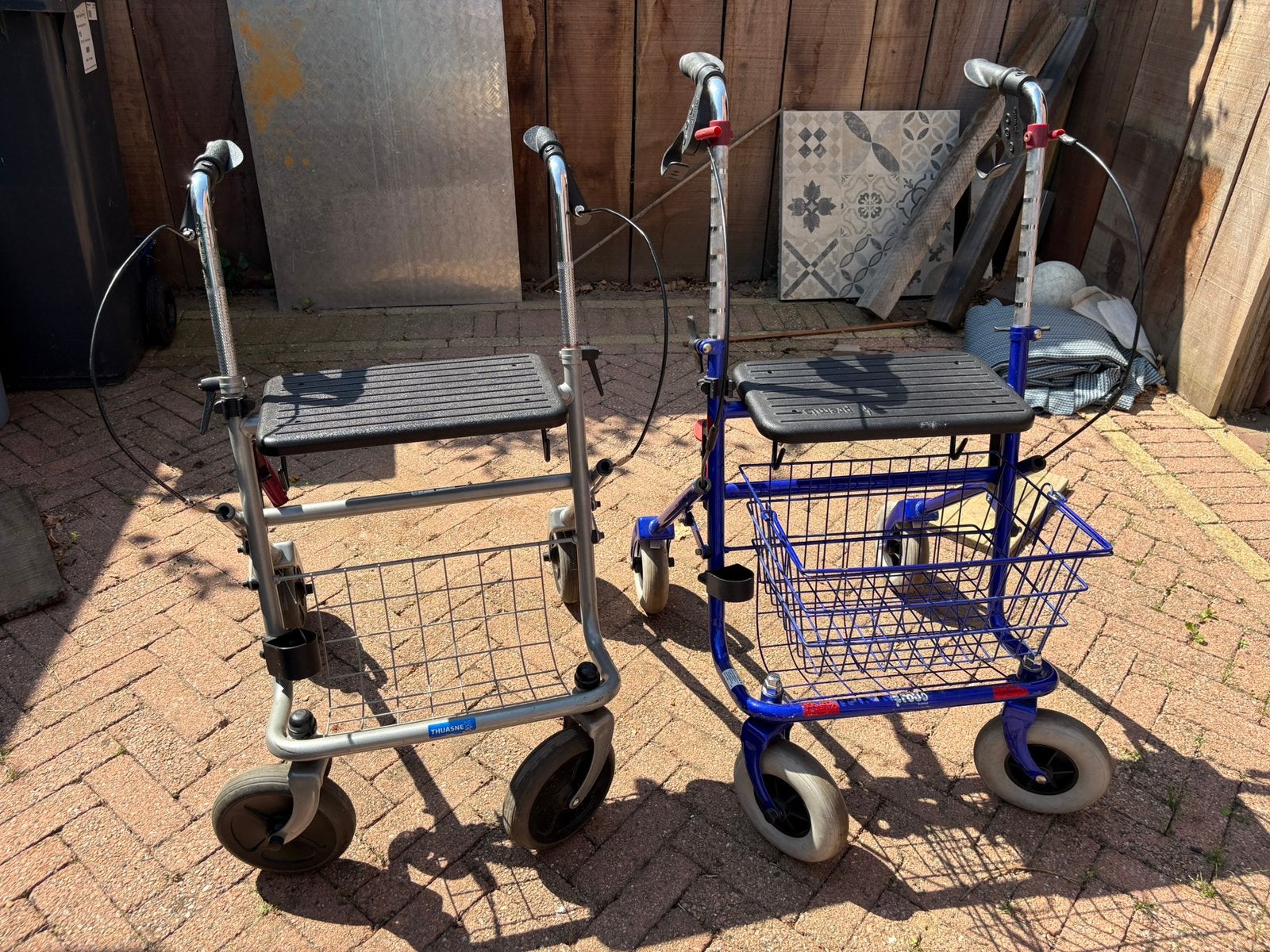 Rollator 2x, Ophalen, Zo goed als nieuw