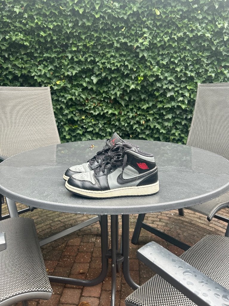 Jordans 1 mid collage grey unisex, Ophalen, Overige kleuren, Nike Jordan, Sneakers of Gympen