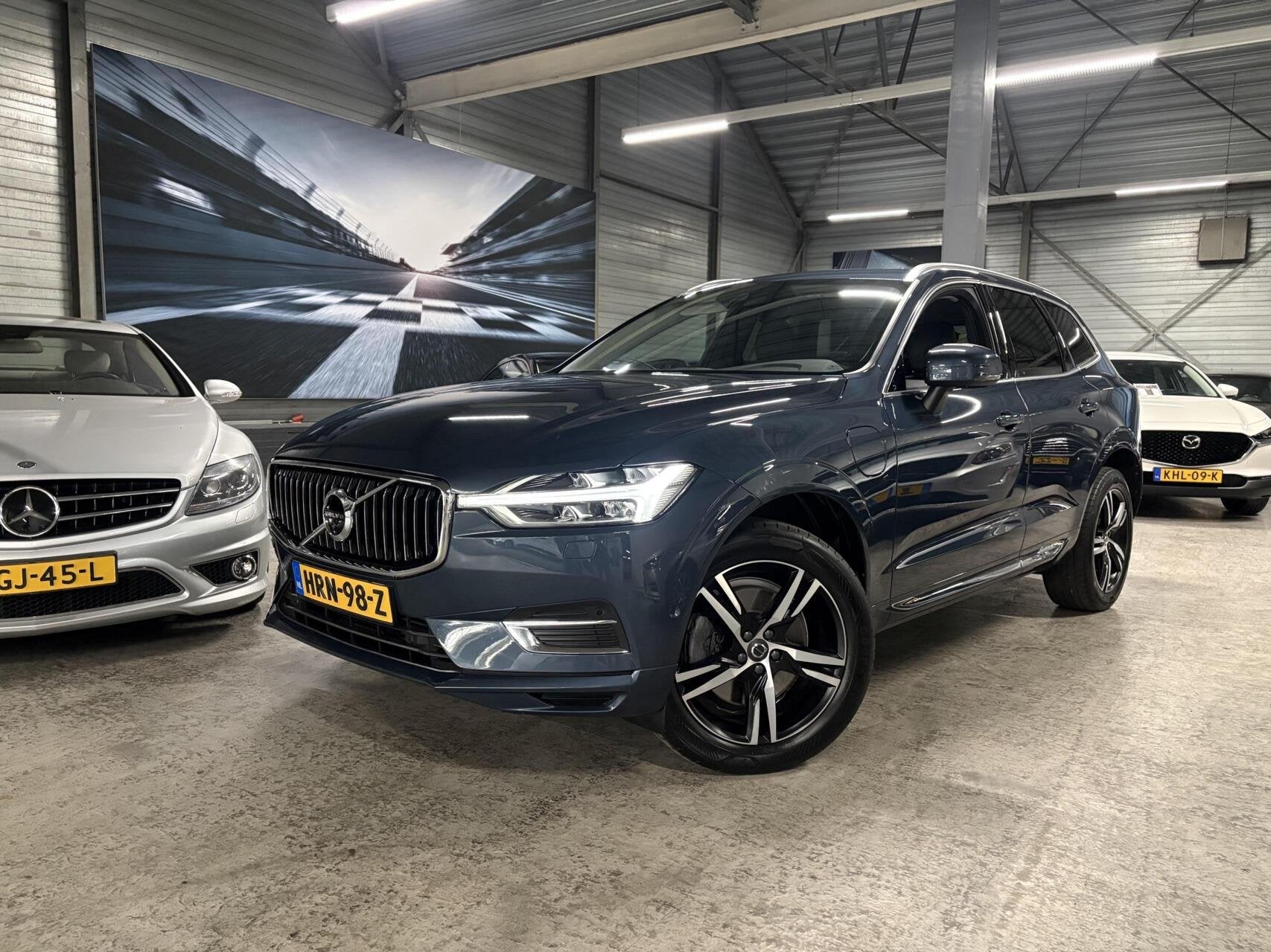 Volvo XC60 2.0 Recharge T8 AWD Inscription Expression|Pano|T, Auto's, Automaat, Gebruikt, Blauw, Leder