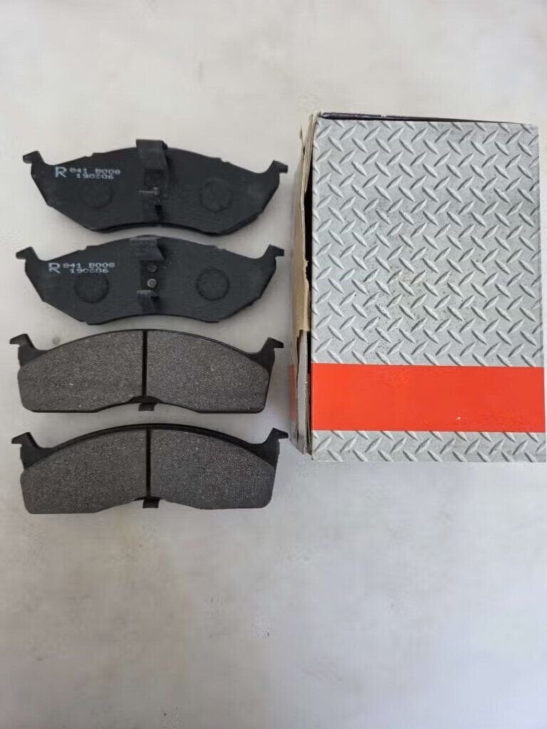 Set Remblokken Chrysler 300M Neon Vision Voyager, Auto-onderdelen, Gebruikt, -, -, Ophalen of Verzenden