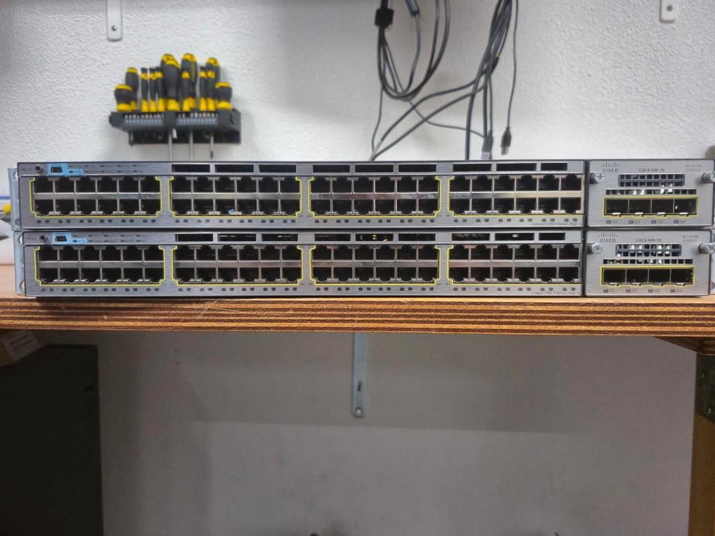 Cisco Catalyst WS-C3750X-48PF-S switch(es) te koop, Ophalen of Verzenden, Gebruikt