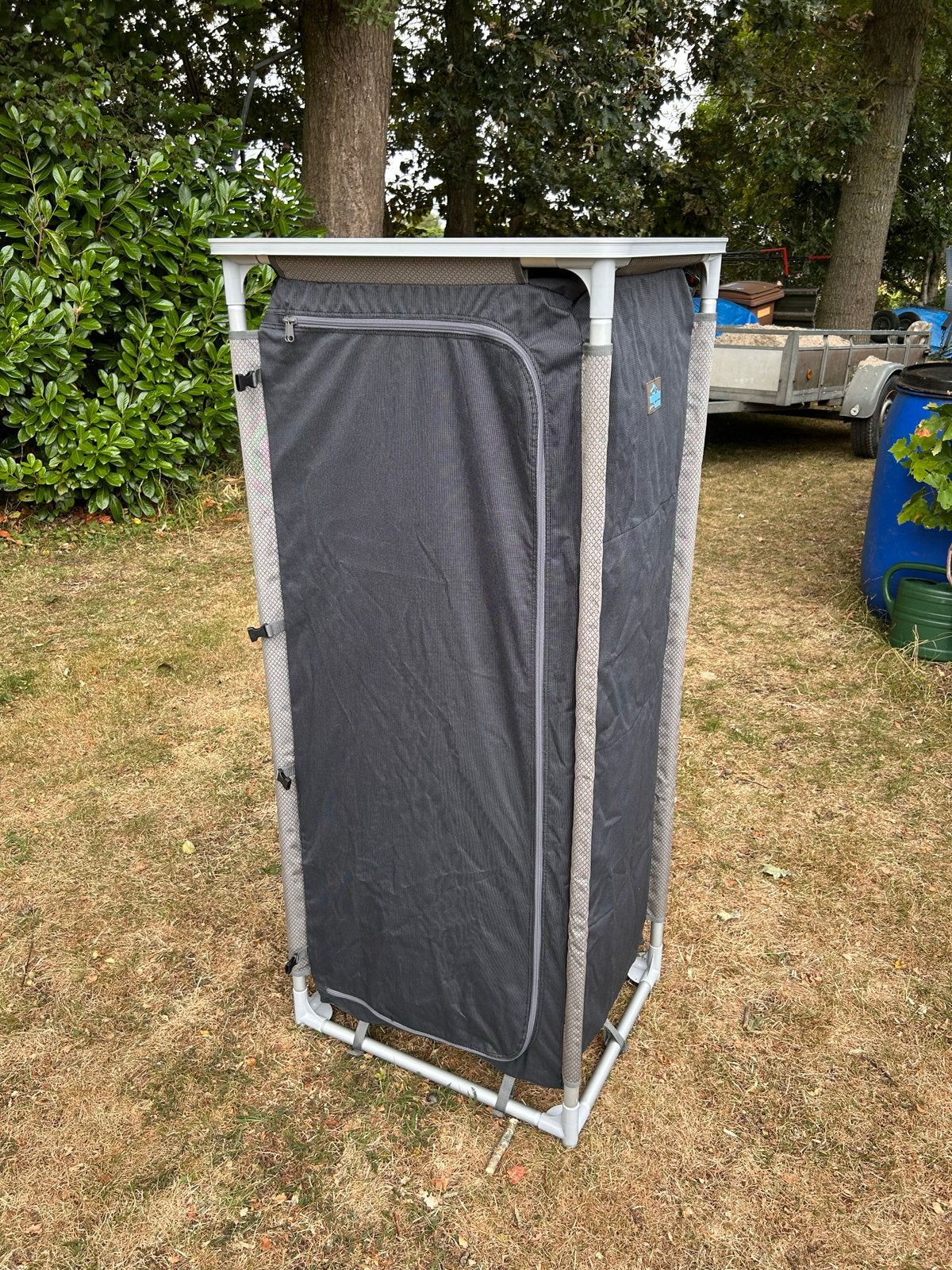 Vrijbuiter Campingkast: hangkast of legplanken, Ophalen, Gebruikt