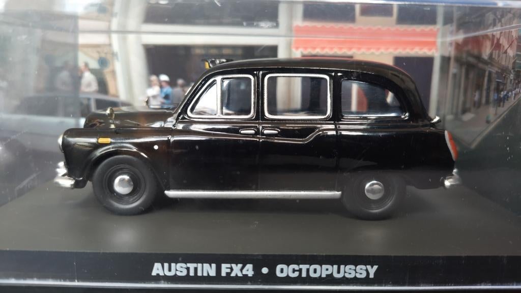 Austin FX4 London Cab 006 Octopussy 1:43 James Bond Pol, Overige merken, Auto, Verzenden, Nieuw
