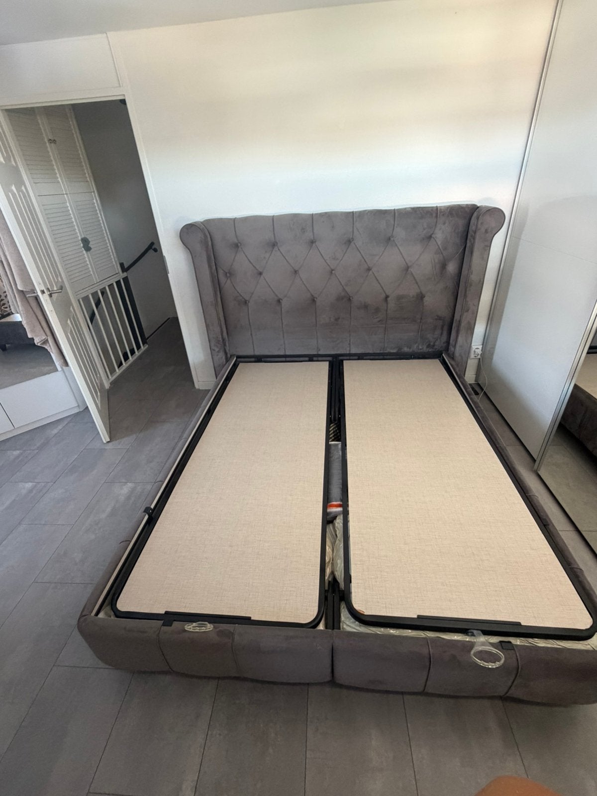 Bed met opbergruimte inclusief matras 160, Huis en Inrichting, Ophalen, Gebruikt, Tweepersoons, 190 cm of minder