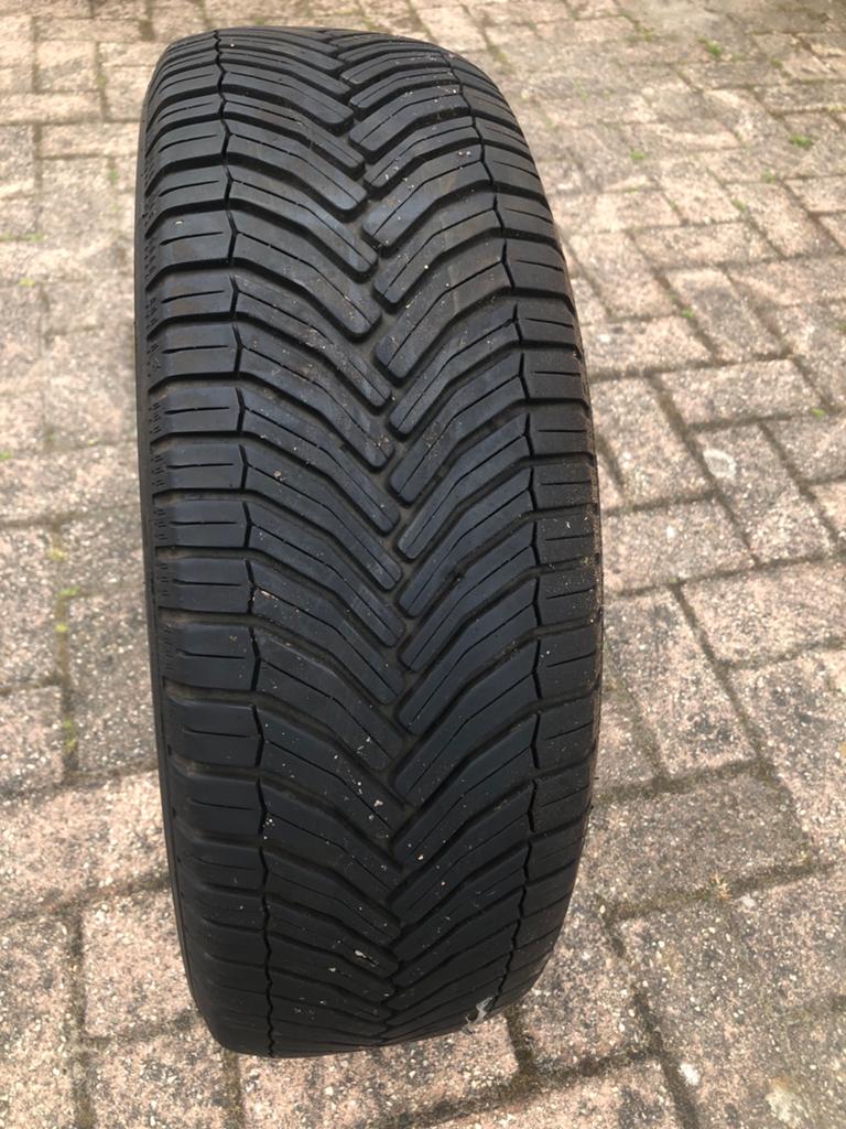 Michelin CrossClimate 195/60 R15 All Season band, Gebruikt, 15 inch, Ophalen of Verzenden, All Season