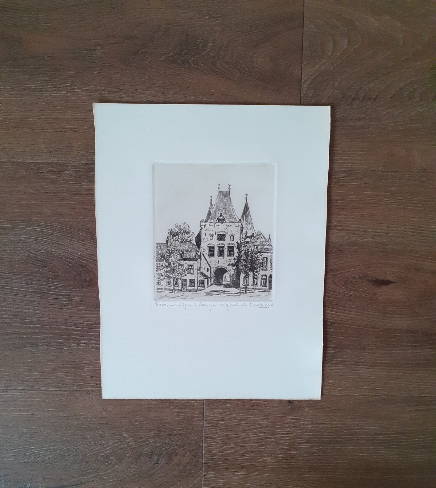 Ets vd Woerd - Koornmarktpoort Kampen, Antiek en Kunst, Ets, Stadsgezicht, Ophalen of Verzenden, Gesigneerd