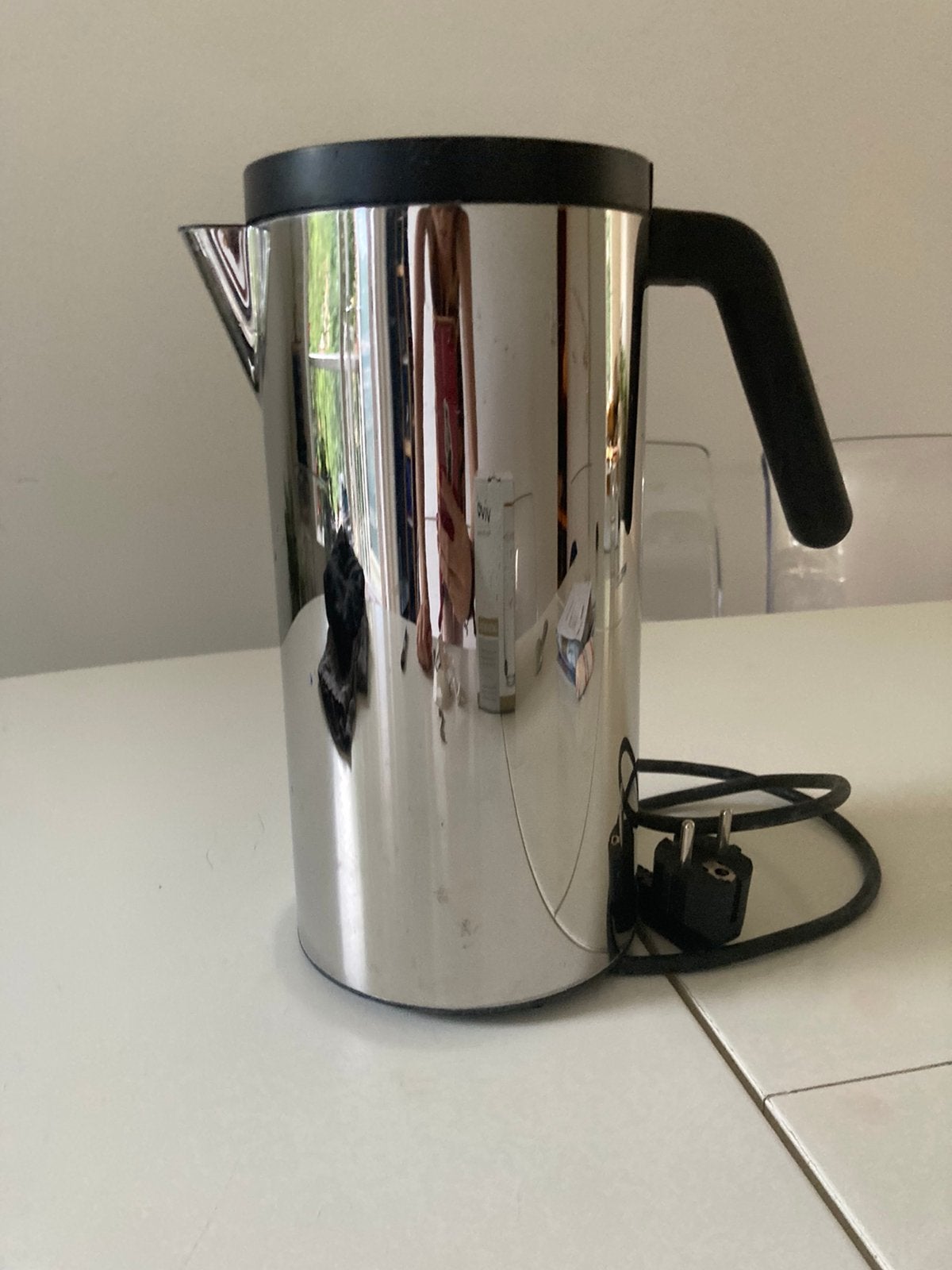 Waterkoker chroomlook Alessi, 1 tot 2 liter, Ophalen of Verzenden, Zo goed als nieuw