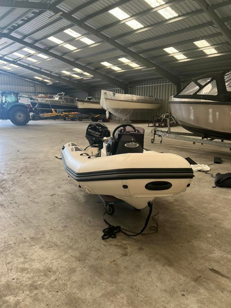 Brig 330s 20 pk, Watersport en Boten, Speedboten, Gebruikt, 3 tot 6 meter, Benzine, Minder dan 70 pk, Polyester, Buitenboordmotor