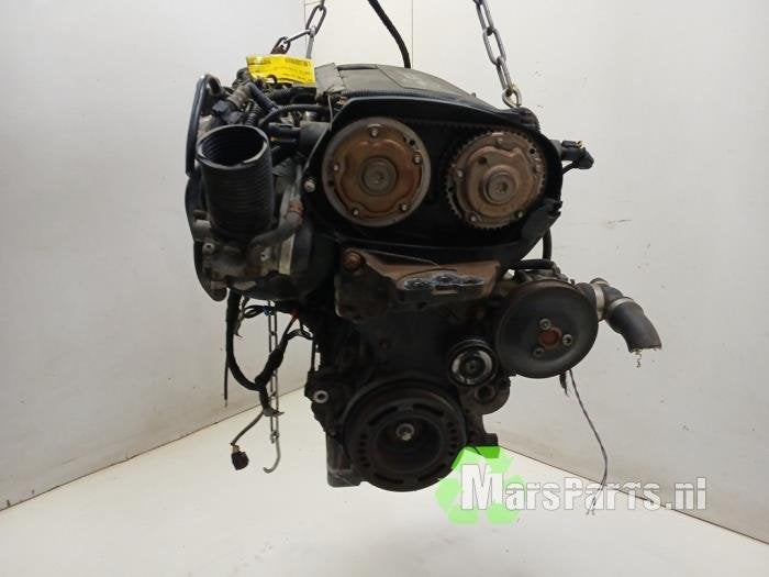 Motor van een Opel Zafira, Gebruikt, -, -, Opel