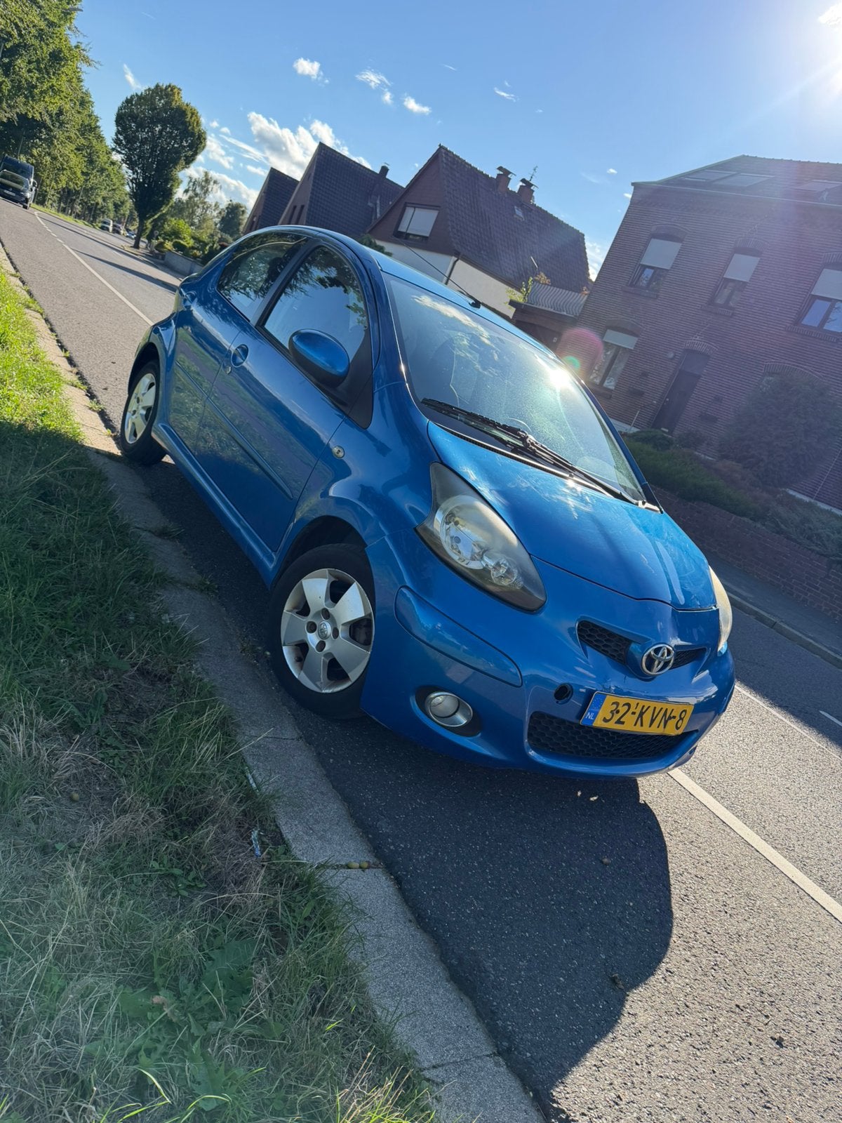 Toyota Aygo 1.0 12V Vvt-i 5DRS 2010 Blauw, Voorwielaandrijving, 68 pk, Origineel Nederlands, Handgeschakeld