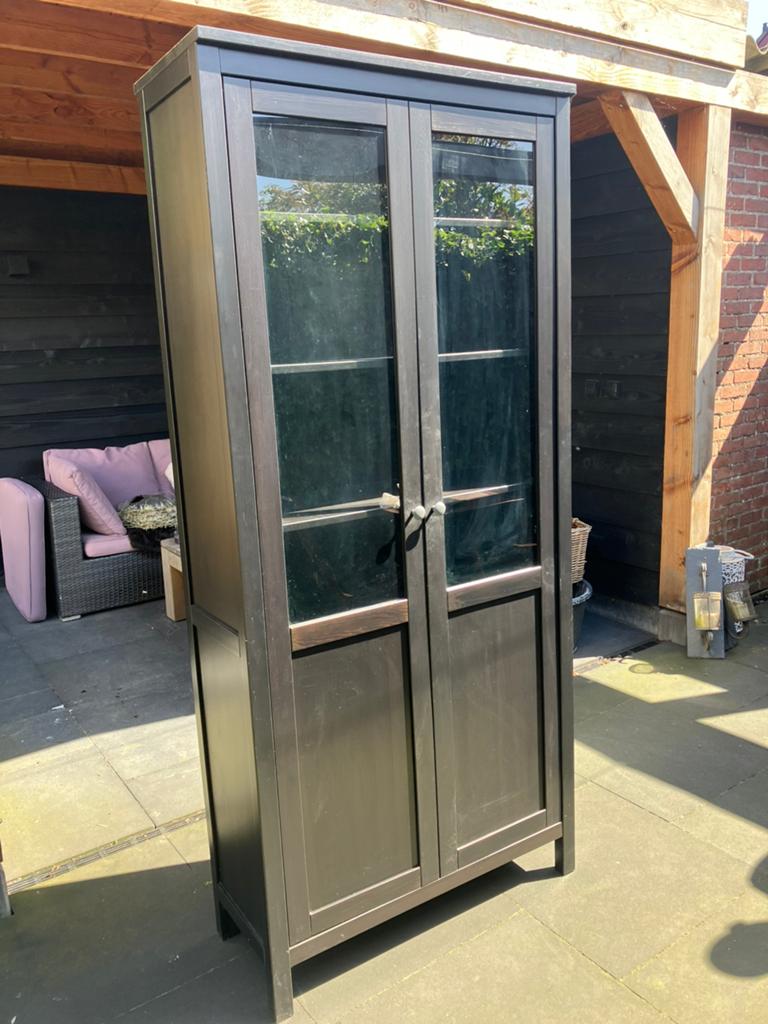 Vitrinekast / glazen kast, Ophalen, Met plank(en), Gebruikt, 50 tot 100 cm