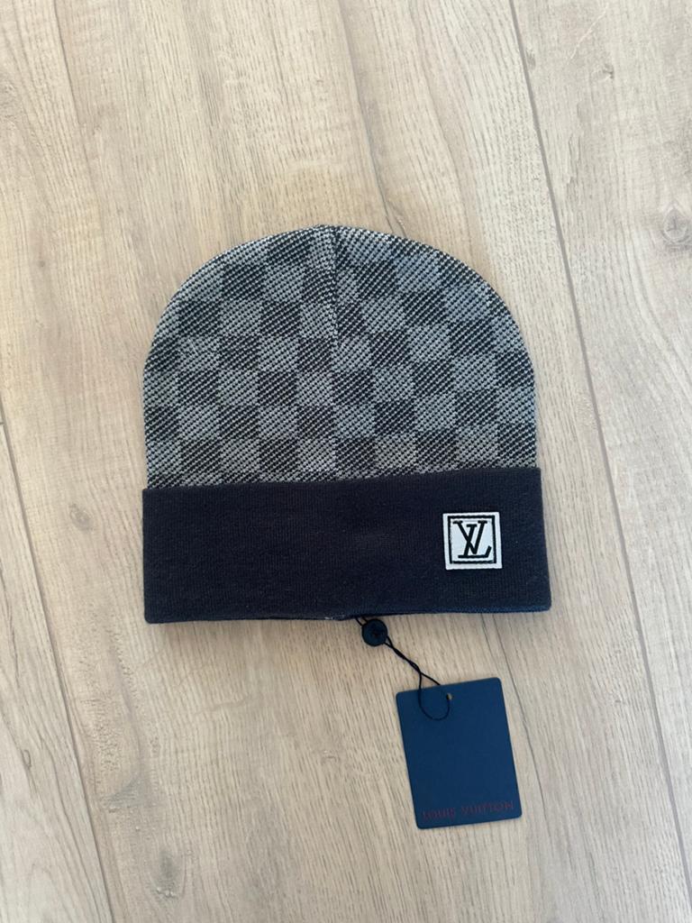 Zwart grijze muts., Ophalen of Verzenden, Nieuw, Overige maten, Muts