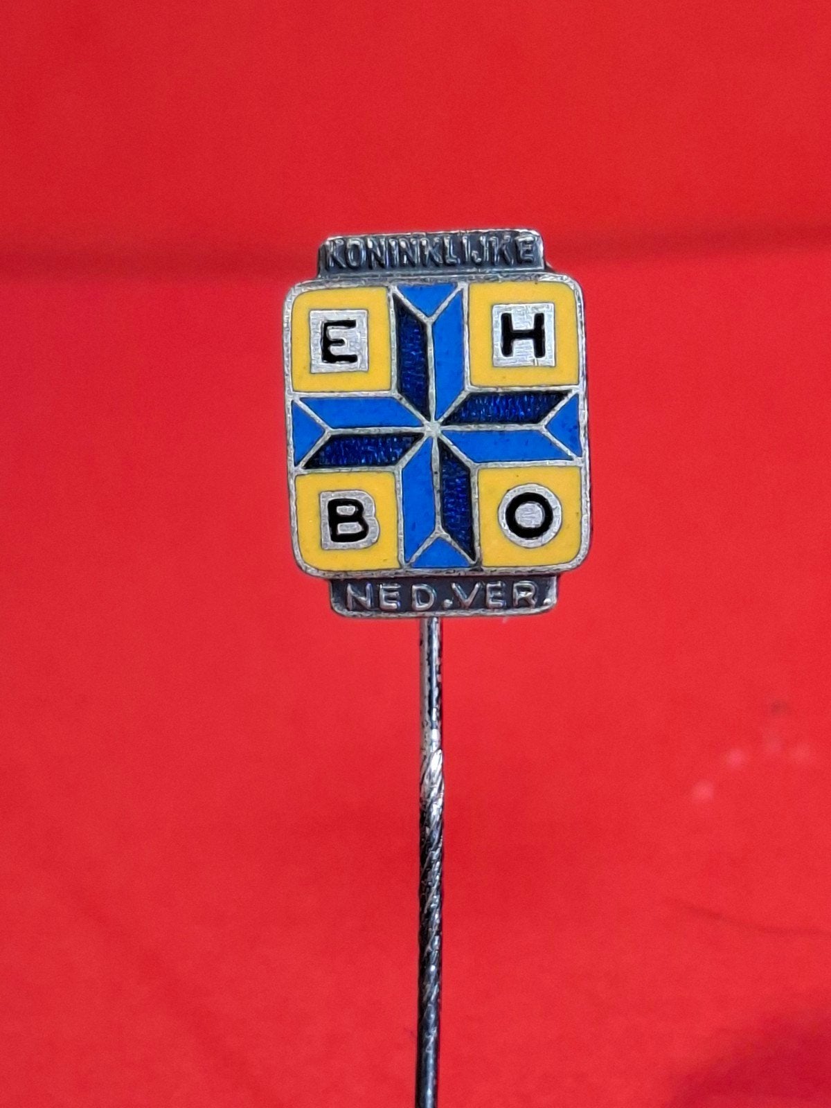 EHBO emaille speld, Ophalen of Verzenden, Gebruikt, Transport