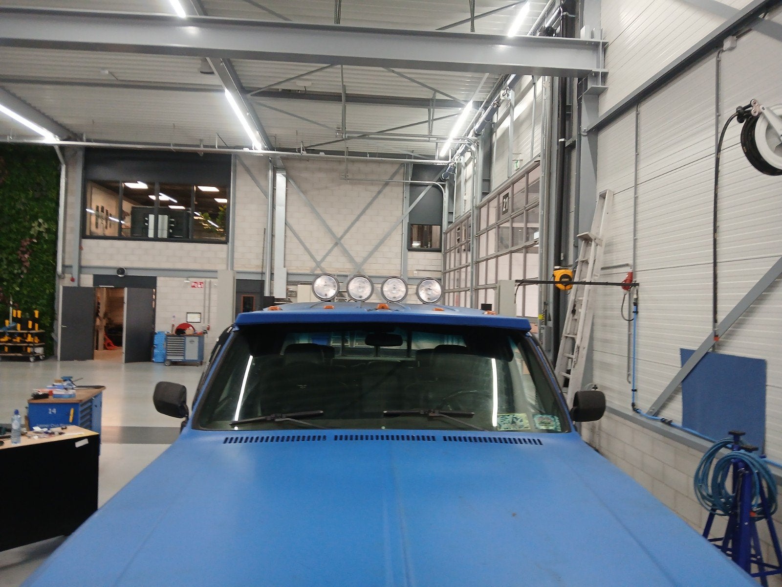 Rollbar Hella Rallye 3000  Chevrolet C/K c20 k30, Auto-onderdelen, Ophalen, Gebruikt, Amerikaanse onderdelen