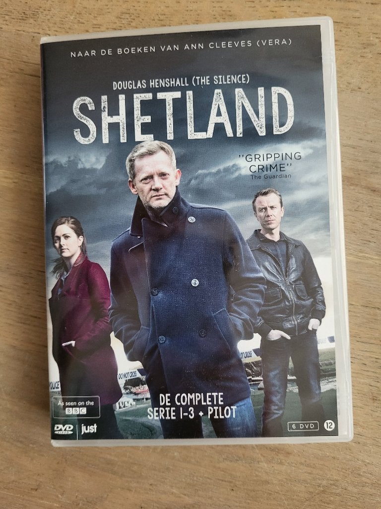 Shetland - De complete serie 1-3 + pilot (DVD), Cd's en Dvd's, Dvd's | Tv en Series, Engels, Misdaad, Nederlands, Ophalen of Verzenden
