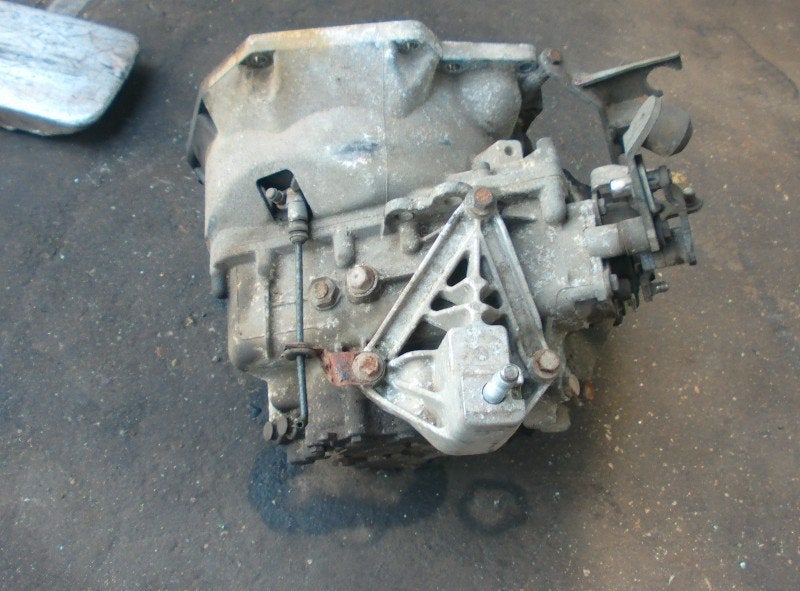 Versnellingsbak Ford Focus 1 ST (2002-03/2004-11) 2M5V7002AC, Gebruikt, Henry-Ford-Straße  1, Köln 50735, , Duitsland, Ford-Werke GmbH