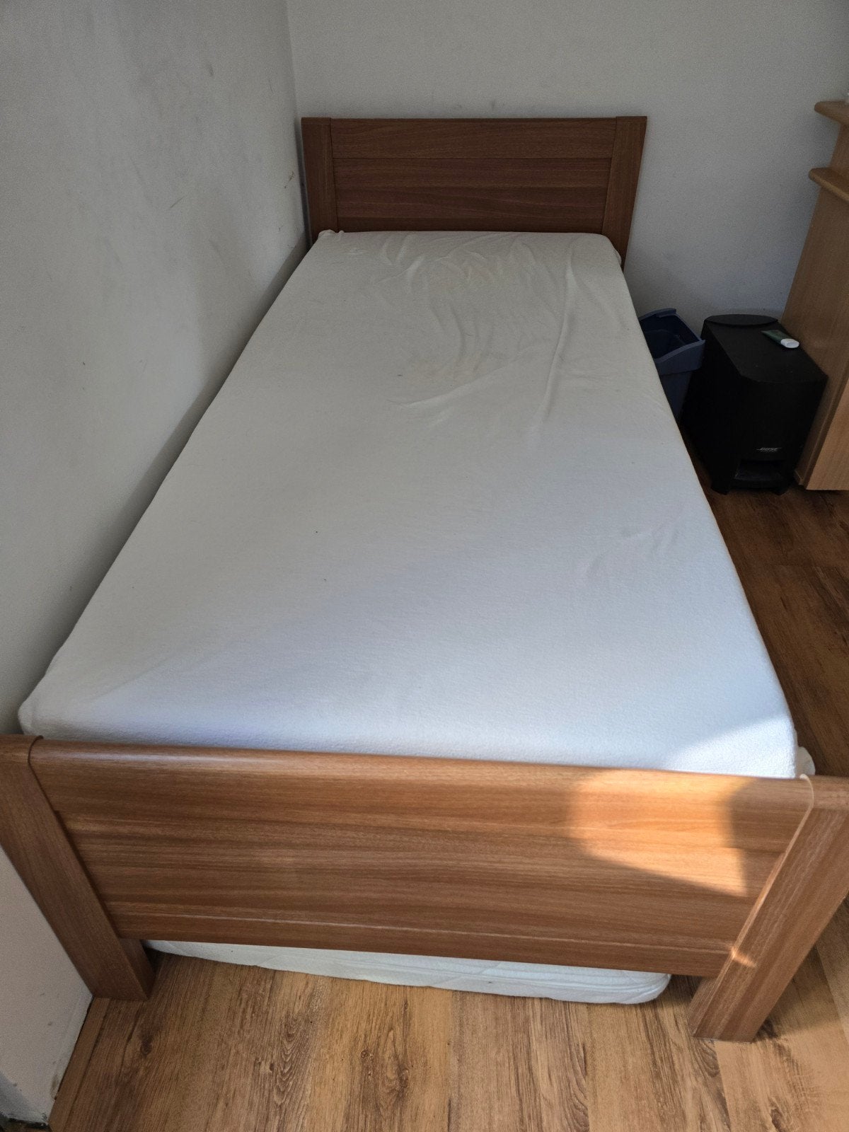 1 persoons bed 90x200, Ophalen, Gebruikt, 90 cm, Eenpersoons