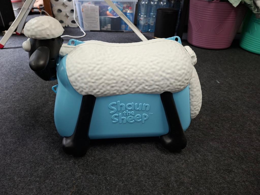 Shaun het Schaap loopkoffer / ride-on koffer, Ophalen, Zo goed als nieuw, Loopvoertuig