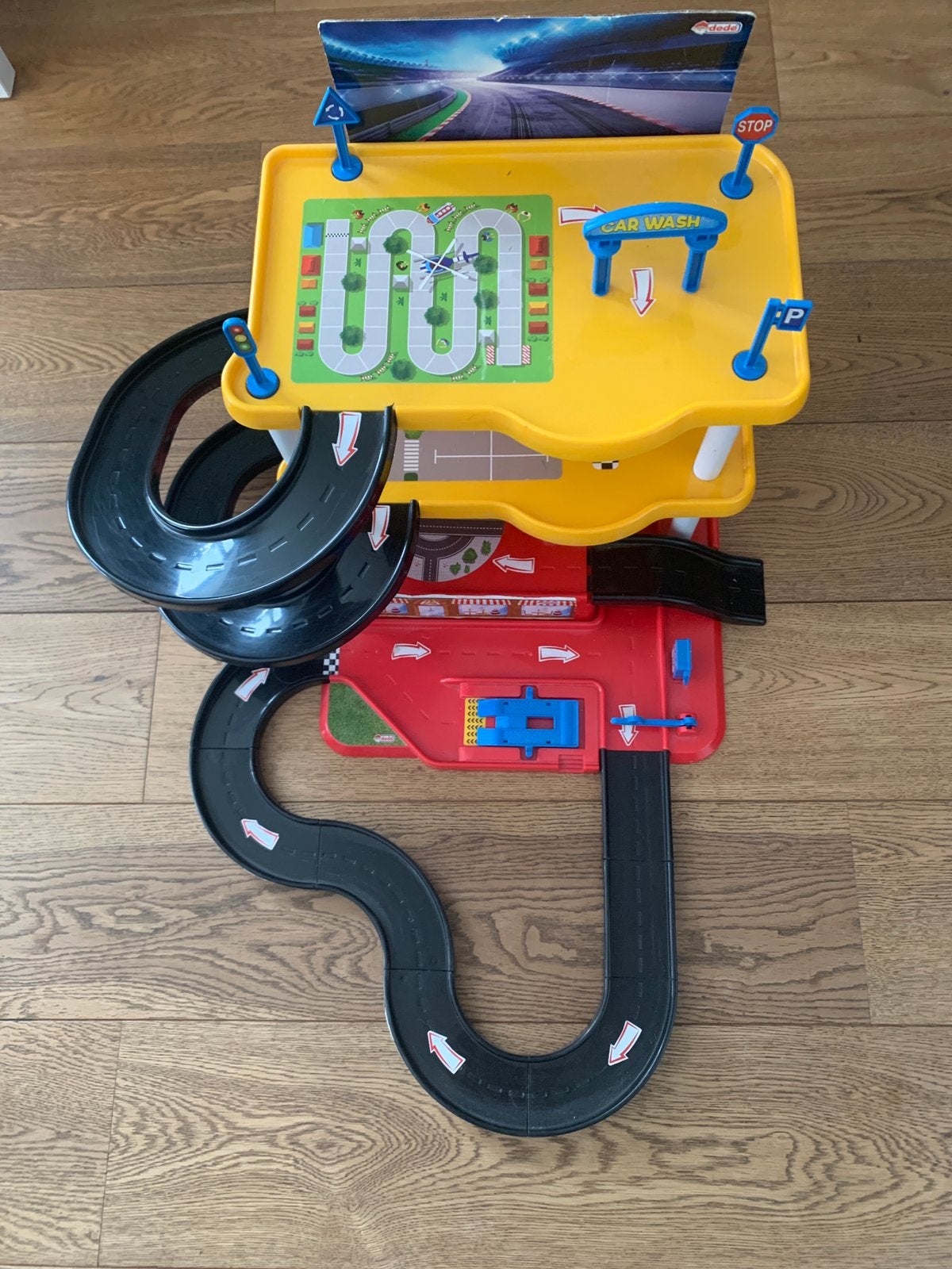 Dede speelgoedgarage, Ophalen, Zo goed als nieuw, Handmatig, Overige merken