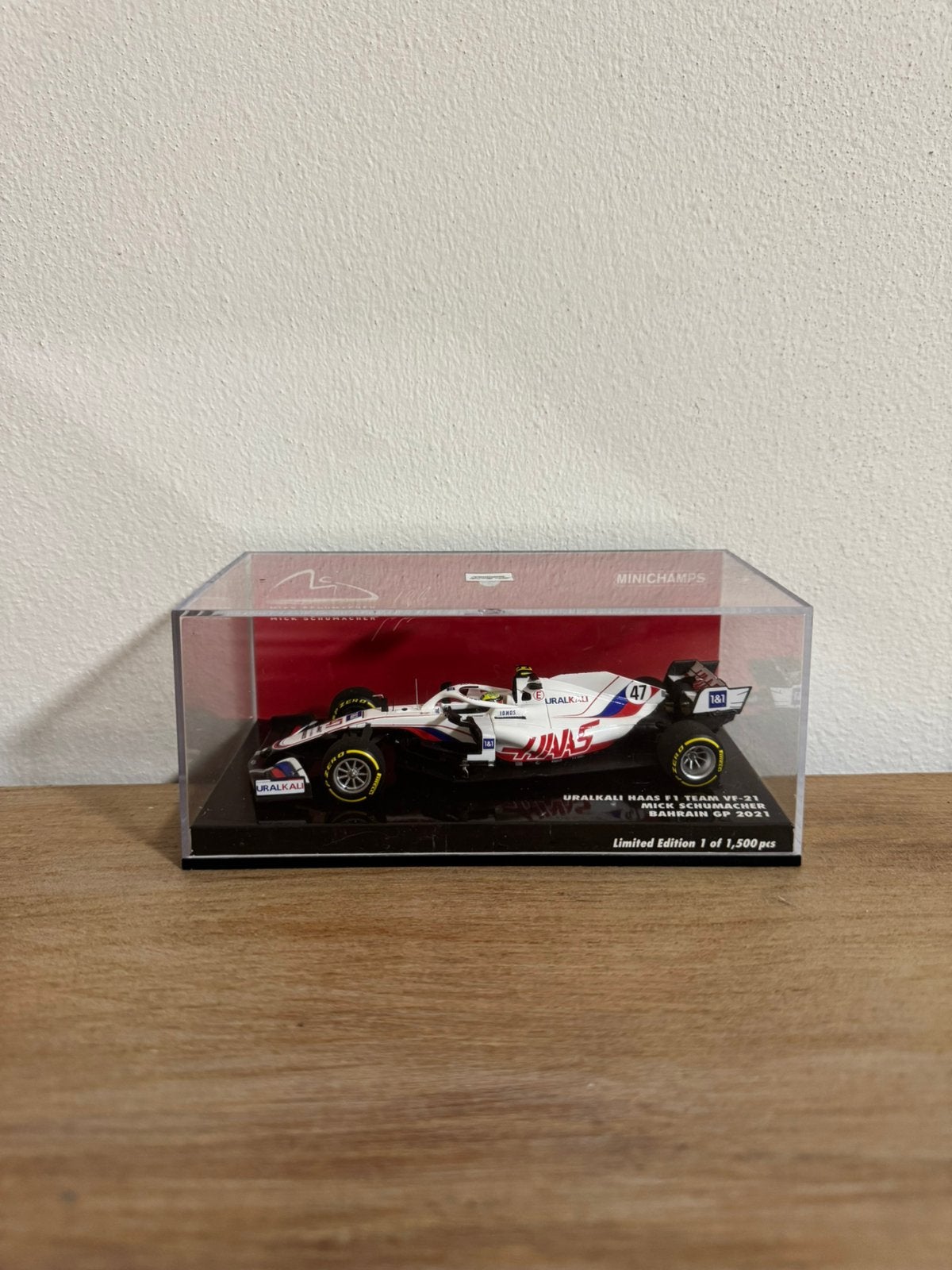 Minichamps Haas VF-21 Mick Schumacher Bahrain GP 2021 1:43, Hobby en Vrije tijd, Modelauto's | 1:87, Ophalen of Verzenden, Nieuw