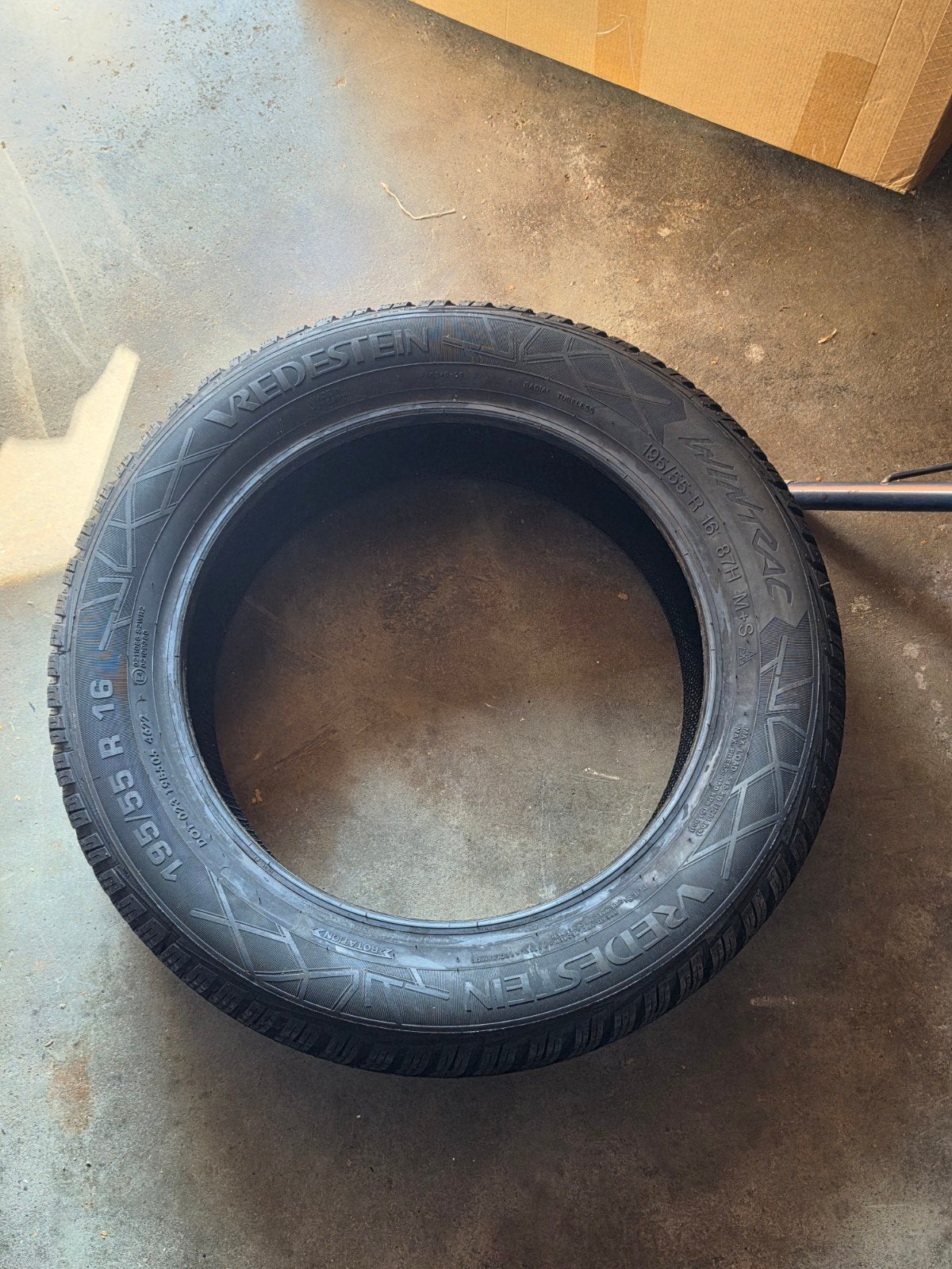 Nieuwe Winterband Vredestein Wintrac 195/55 R16 87H, Ophalen, 16 inch, Nieuw, Winterbanden