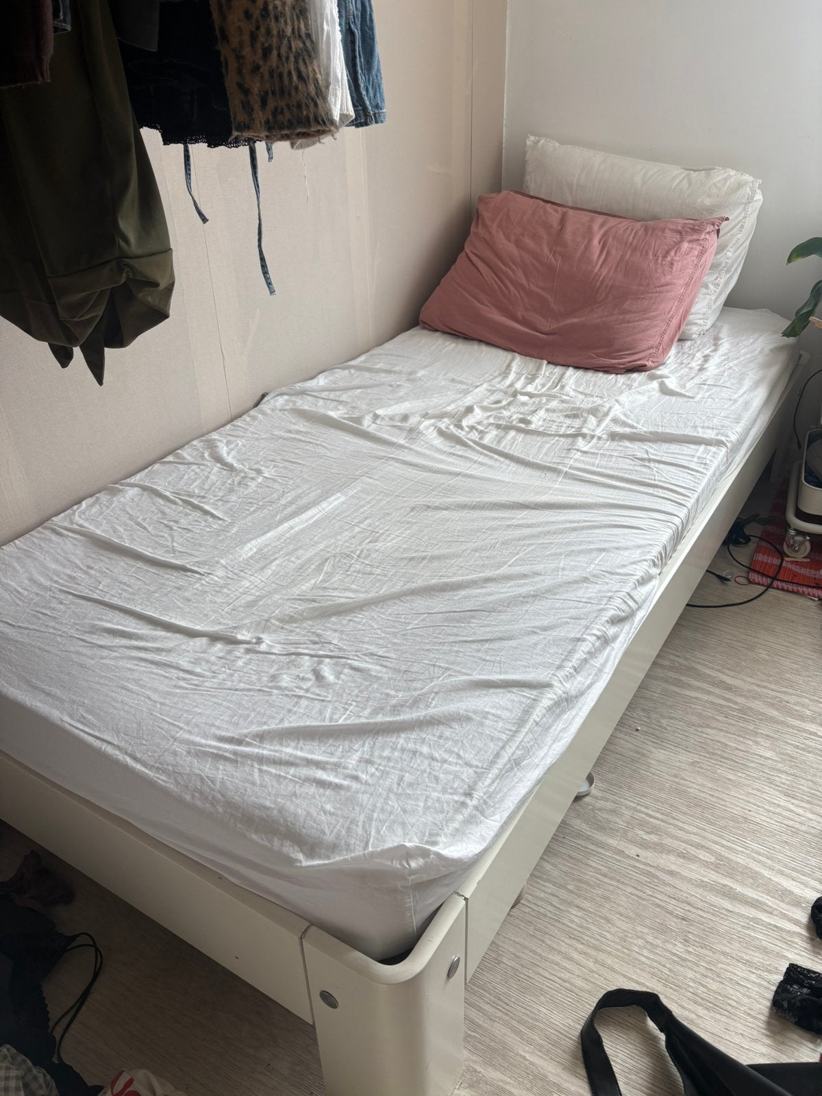 Gratis Auping eenpersoonsbed met/zonder matras, Ophalen, Gebruikt, 90 cm, Eenpersoons