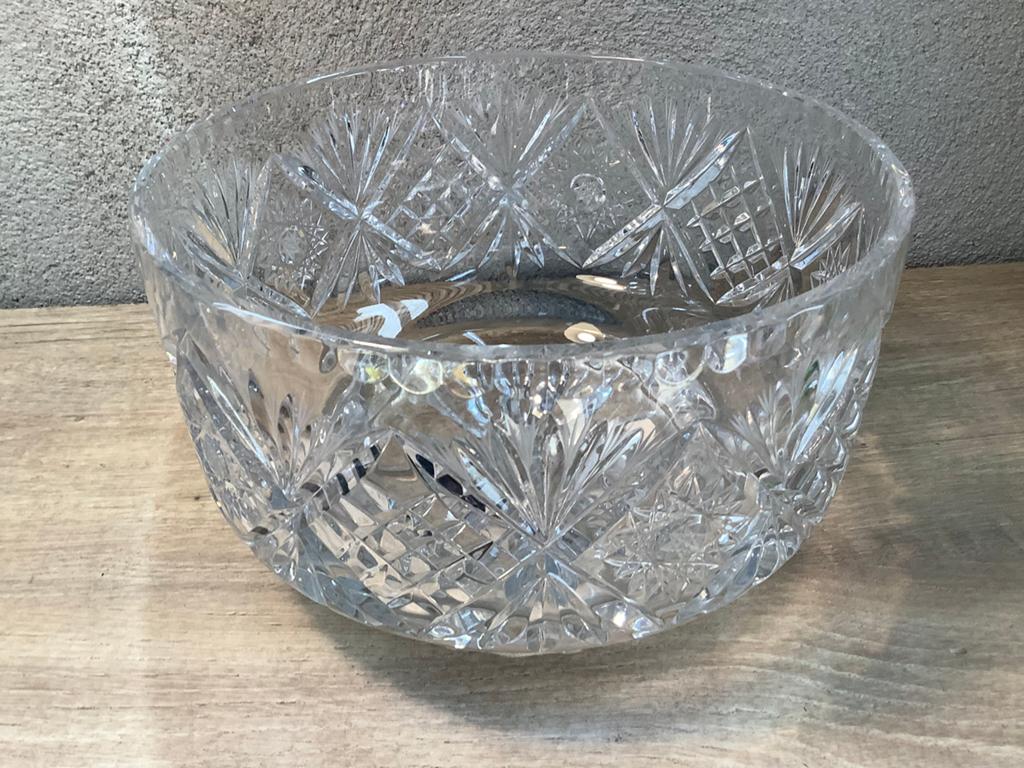 Zware glazen kristallen schaal met stermotief, Antiek en Kunst, Antiek | Glas en Kristal, Ophalen of Verzenden