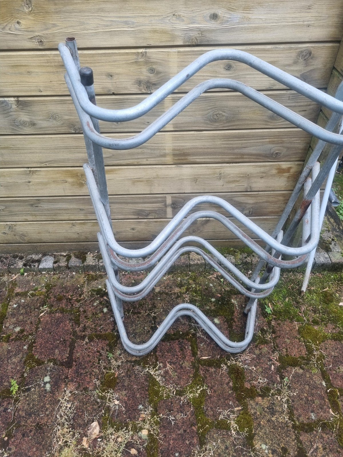 Oud ijzer fietsenrek en parasols gratis, Doe-het-zelf en Verbouw, Metalen, Ophalen, Gebruikt