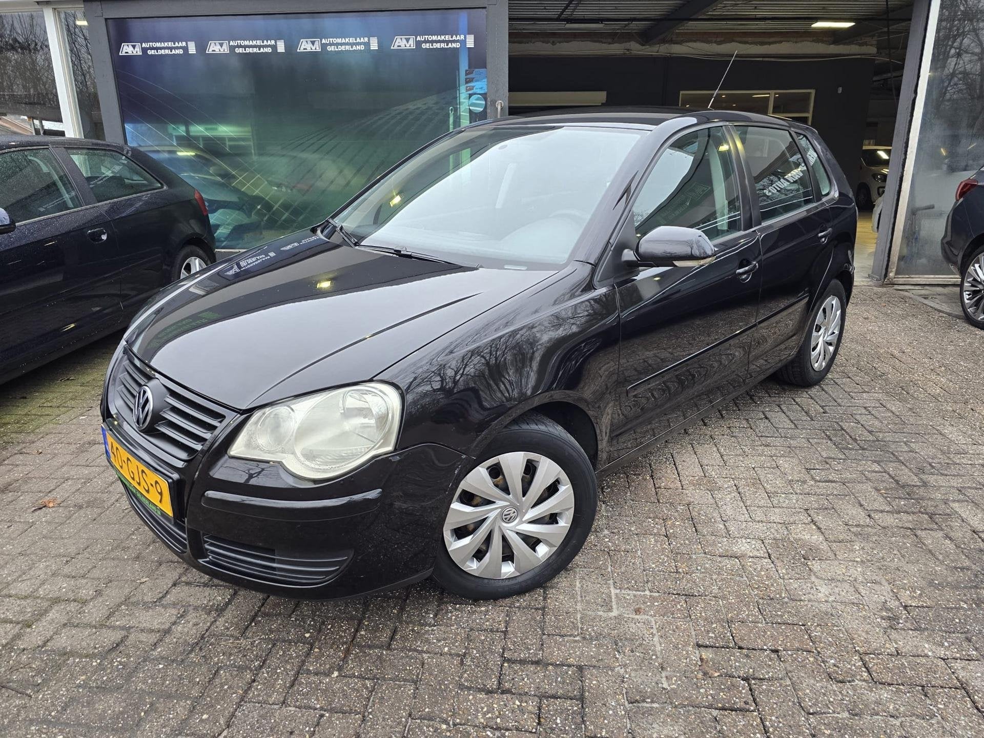 Volkswagen Polo 1.2-12V Comfortline | NIEUWE APK | AIRCO | E, Auto's, Voorwielaandrijving, Stof, 540 kg, Zwart