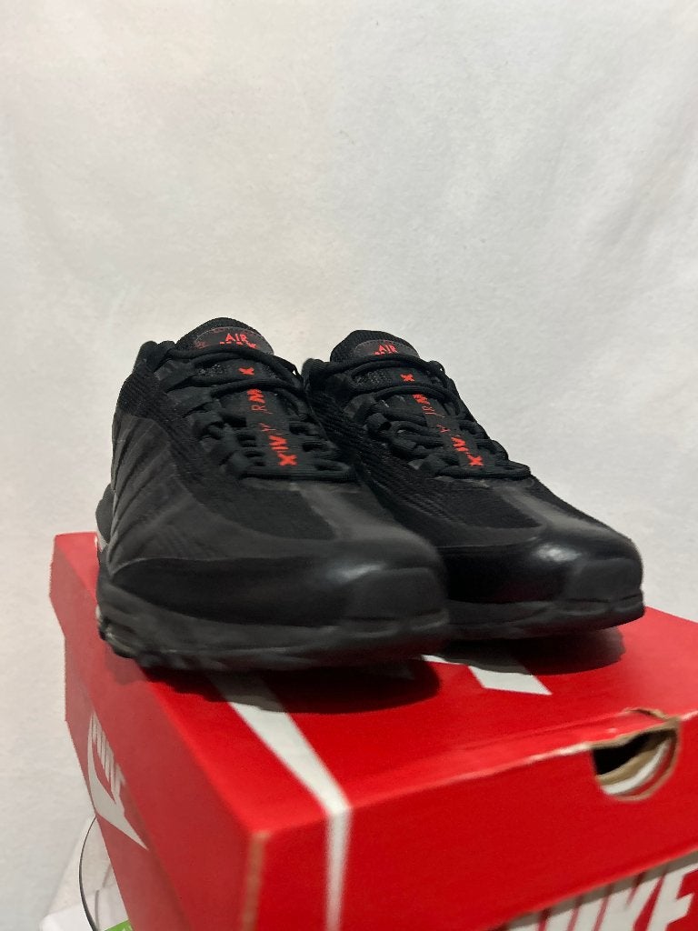 ALS NIEUW! Maat 45,5 - Nike Air Max 95 Ultra Black Crimson, Verzenden, Zwart, Nike, Nike