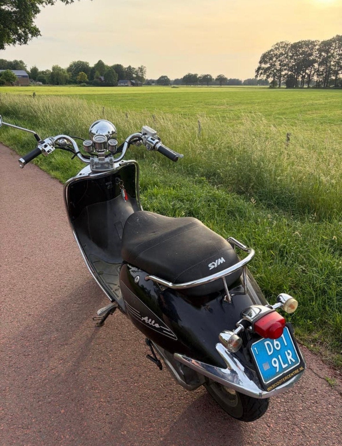 SYM Allo Scooter - Zwart, Goed Onderhouden, Fietsen en Brommers, Ophalen, Gebruikt, Allo, Benzine