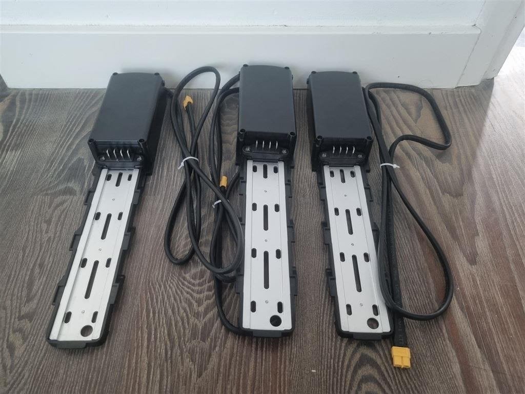 Orginele nieuwe accu houder/slee voor Ouxi V8/H9/C80, Nieuw