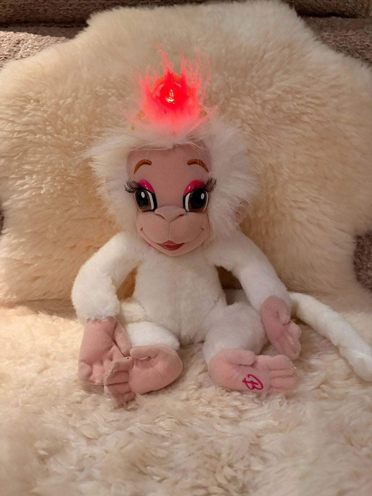 Witte aap knuffel met roze details en lichtgevende kroon, Overige merken, Overige karakters, Met licht, Ophalen of Verzenden
