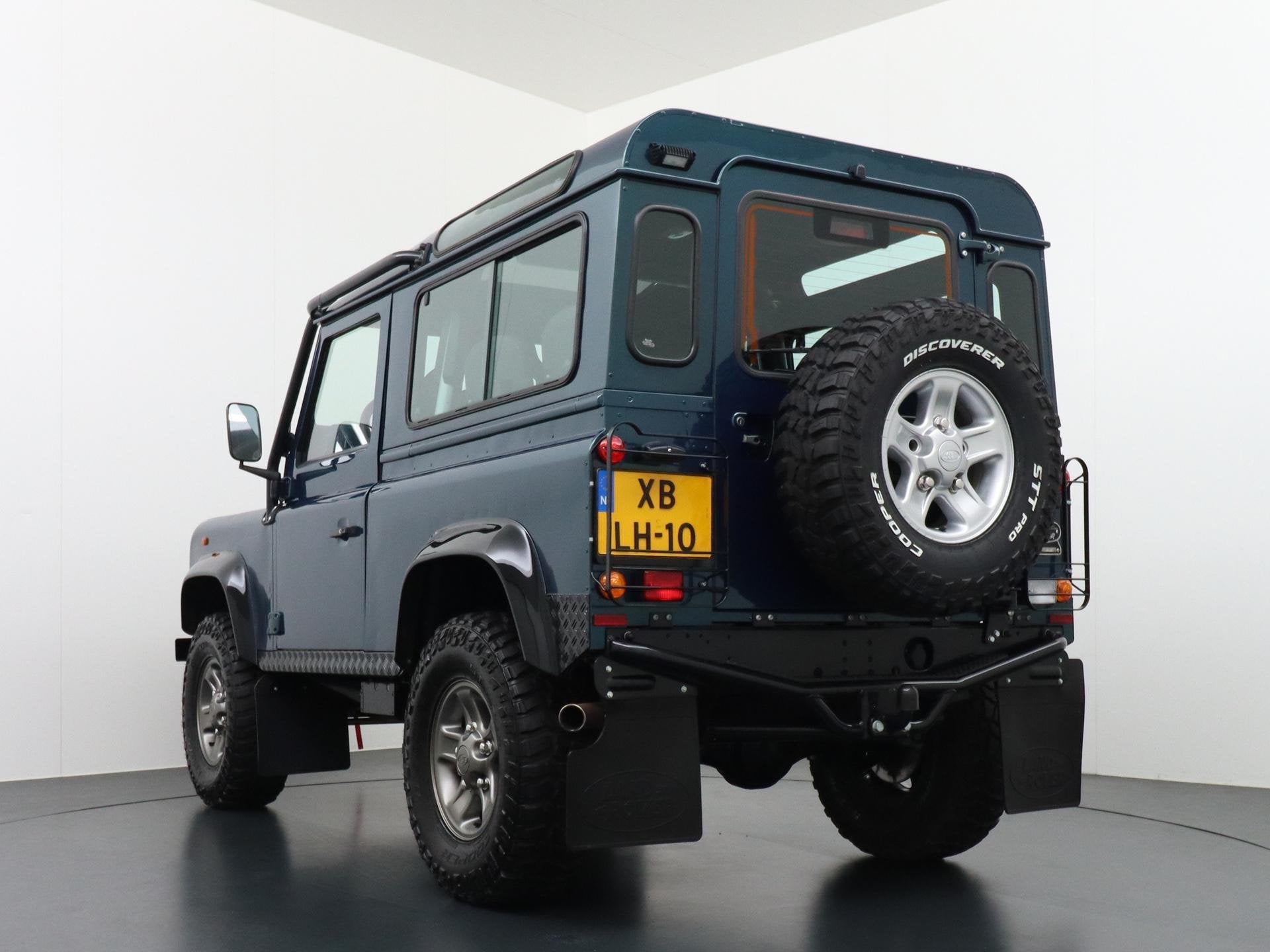Land Rover Defender 3.9 90 Anniversary 50th Anniversary Comp, Auto's, Automaat, Stof, Gebruikt, 8 cilinders