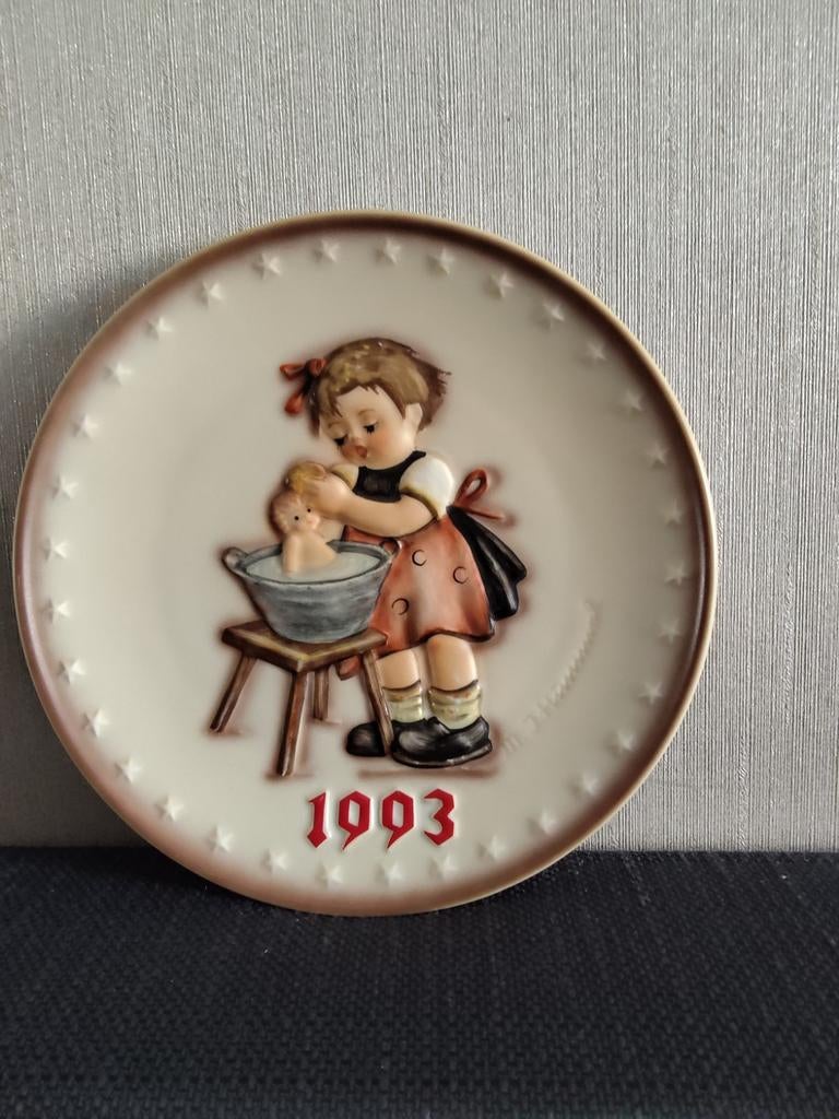 Hummel Jaarplaat 1993 - Meisje in bad, Ophalen