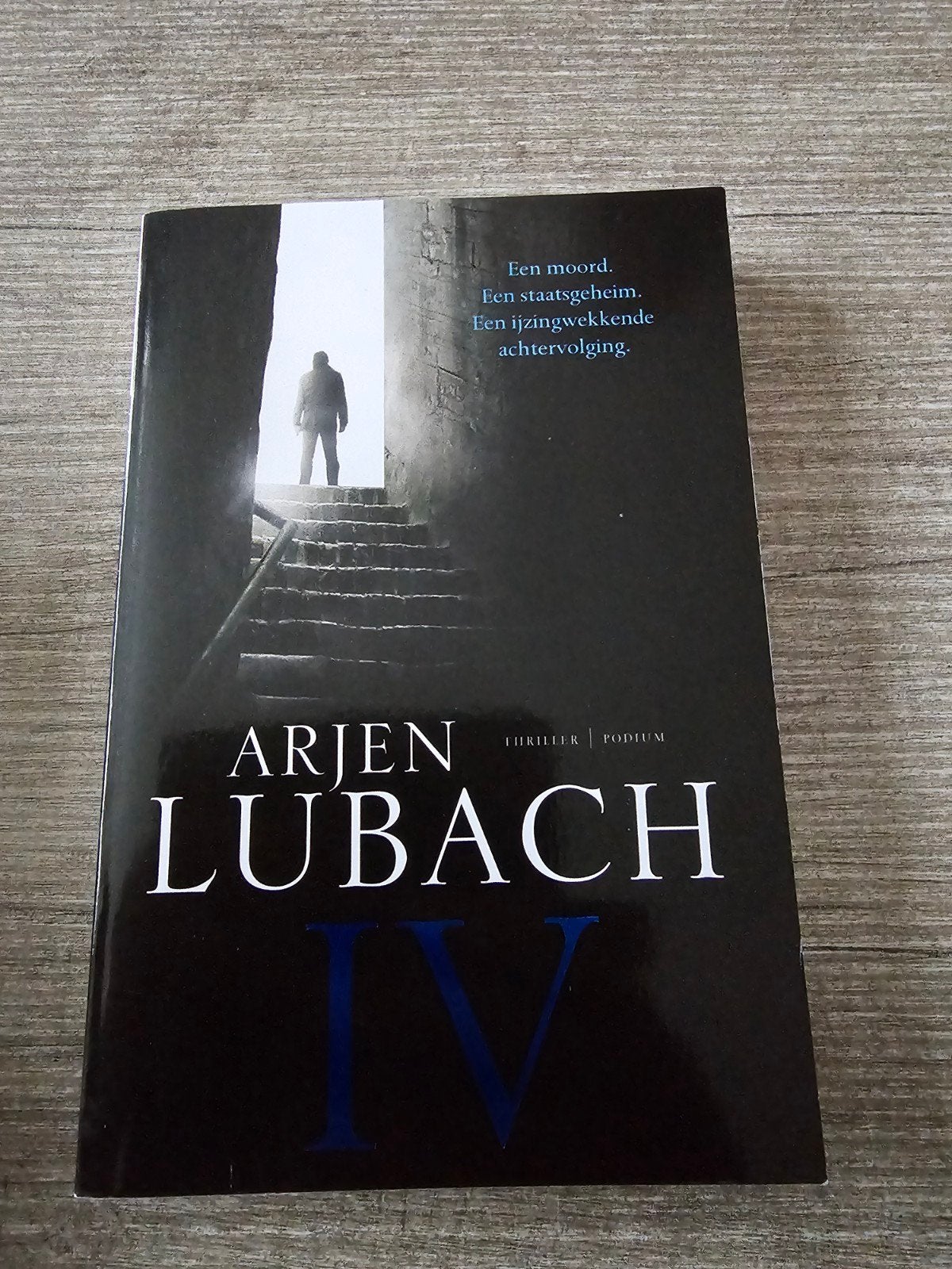 IV - Arjen Lubach, Ophalen of Verzenden, Gelezen, Arjen Lubach