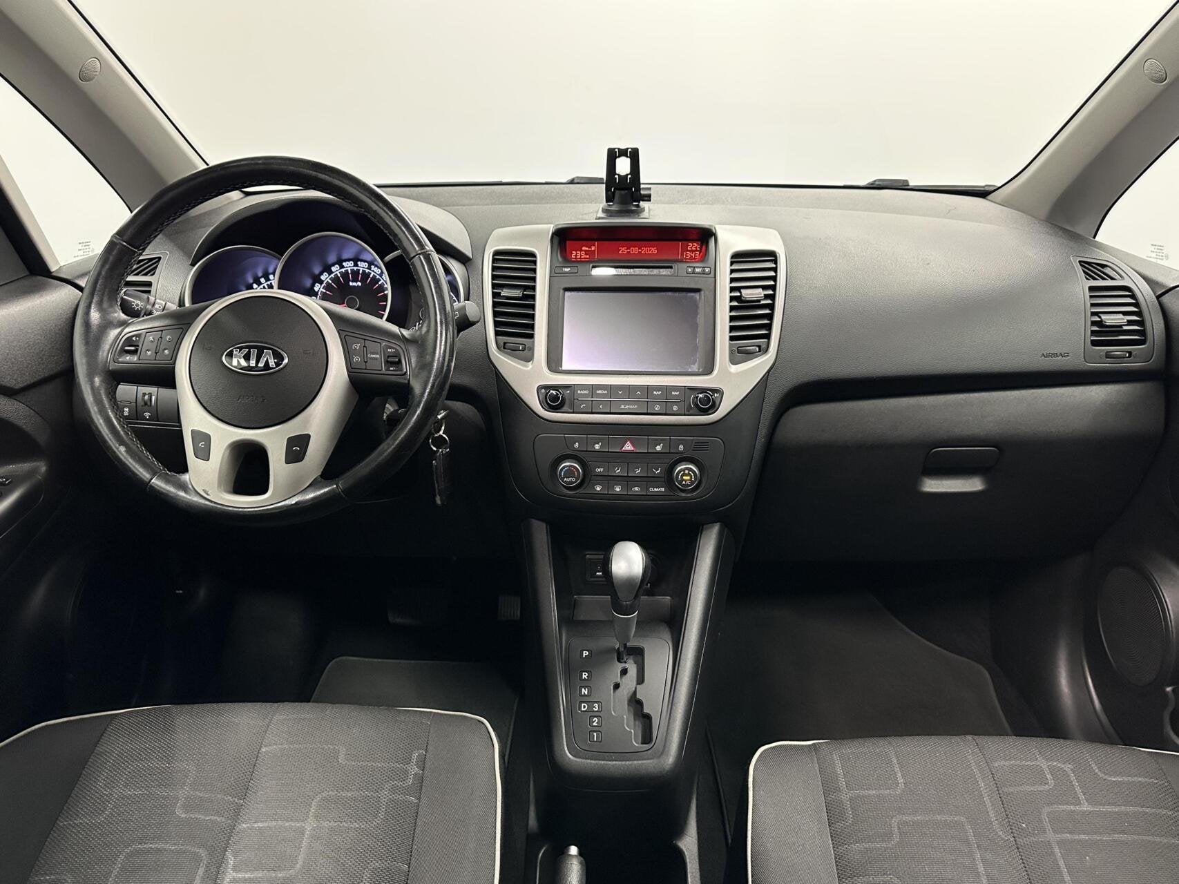Kia Venga 1.6 CVVT First Edition PANO CAMERA NAVI CRUISE ECC, Auto's, Euro 5, 4 cilinders, Met garantie (alle), Bedrijf