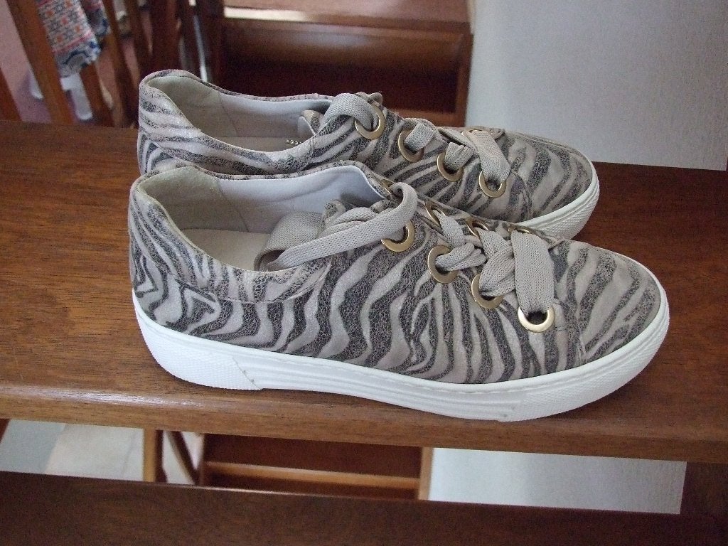 Gabor zeer nette zebraprint sneakers maat 6 39, Beige, Gabor, Ophalen of Verzenden, Sneakers of Gympen